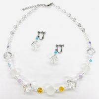 水晶デザインネックレス＆イヤリング/ピアスセット | 株式会社富士越  